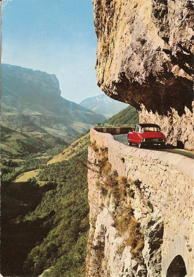 Retro automobile
 - cool picture
