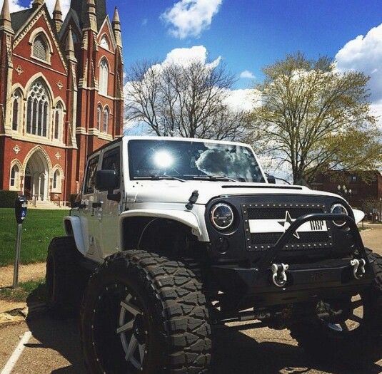 Jeep - good picture
