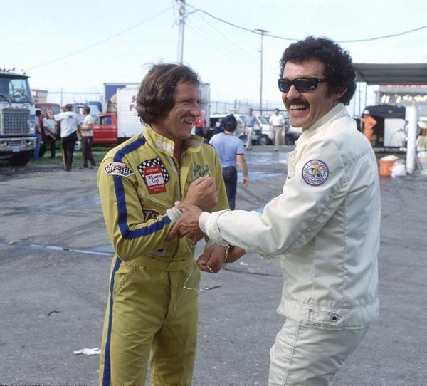 Muscle automobile
 - nice photo
