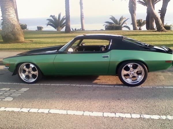 Muscle automobile
 - fine image
