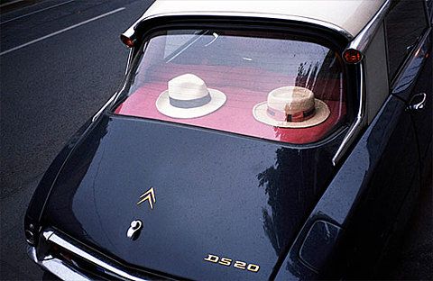 Retro auto - good photo
