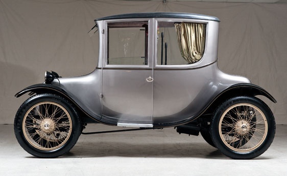 Retro car
 - cool image
