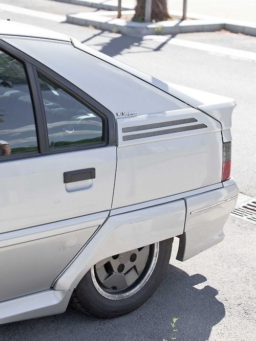 Retro auto - nice picture
