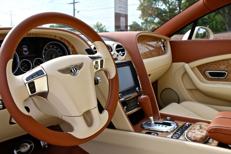 Luxury auto - image
