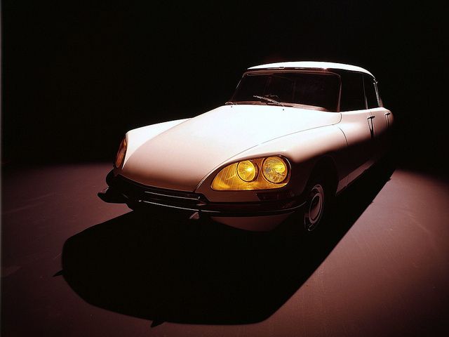 Retro auto - cool picture
