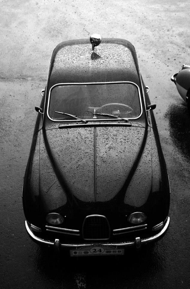 Retro automobile
 - super image
