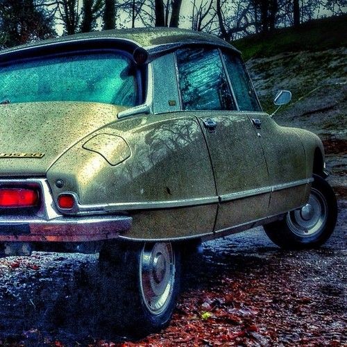 Retro auto - good image
