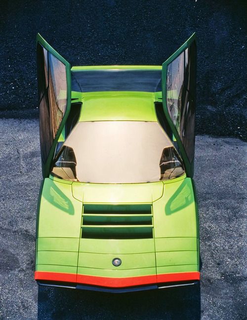 Retro automobile
 - good picture
