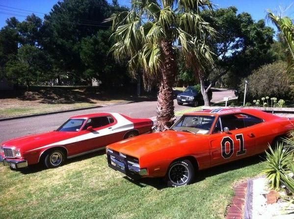 Retro automobile
 - picture
