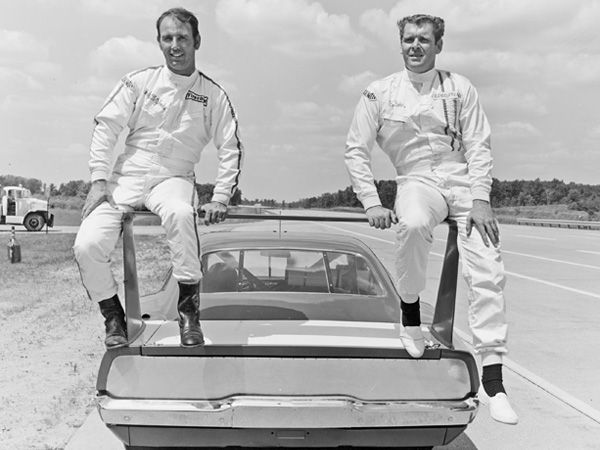 Muscle automobile
 - cool photo
