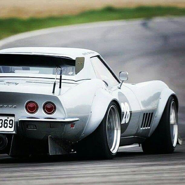 Muscle automobile
 - super photo
