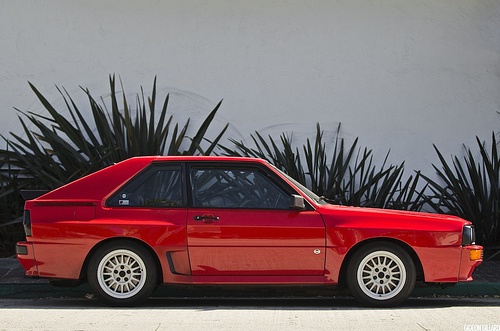 Retro car
 - cool image
