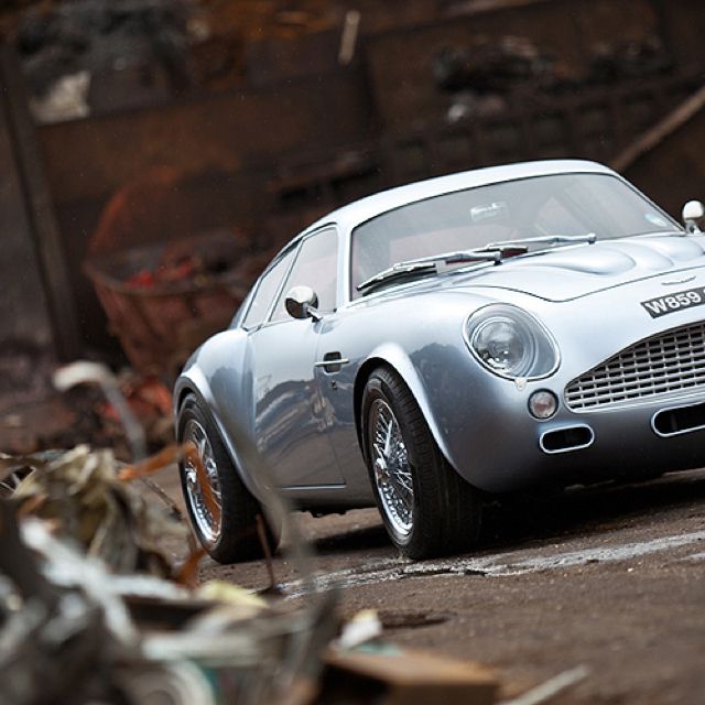 Retro car
 - cool picture
