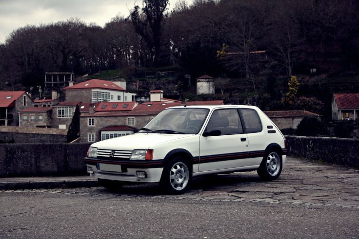 Retro auto - cool image
