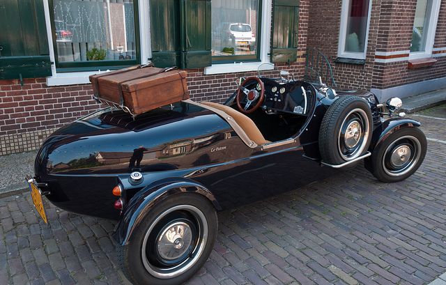 Retro car
 - nice image
