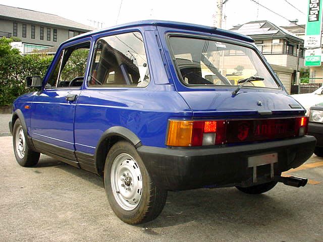 Retro automobile
 - fine image
