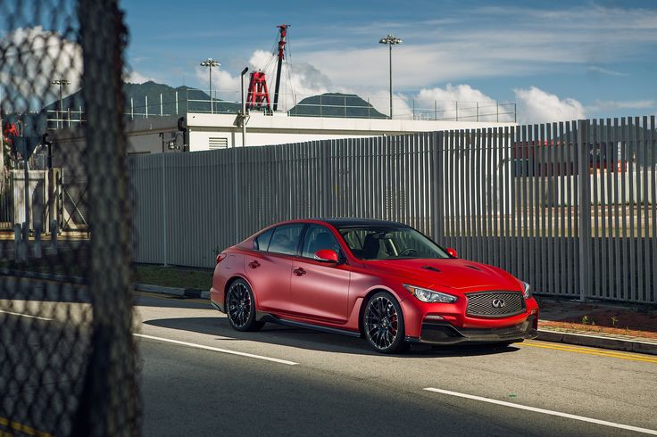 Sedan
 - nice picture
