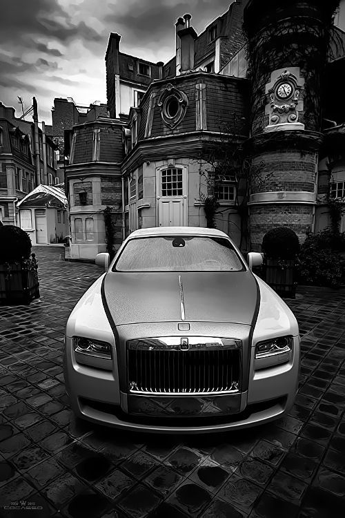 Luxury car
 - good photo
