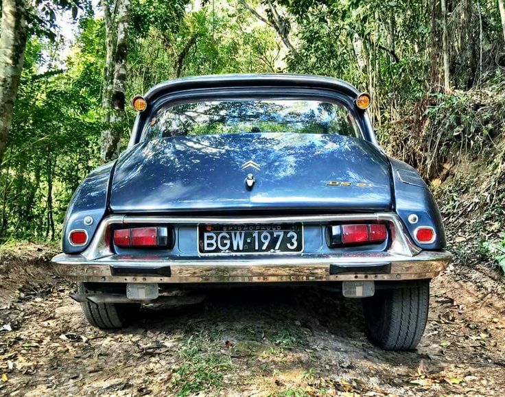 Retro automobile
 - good photo
