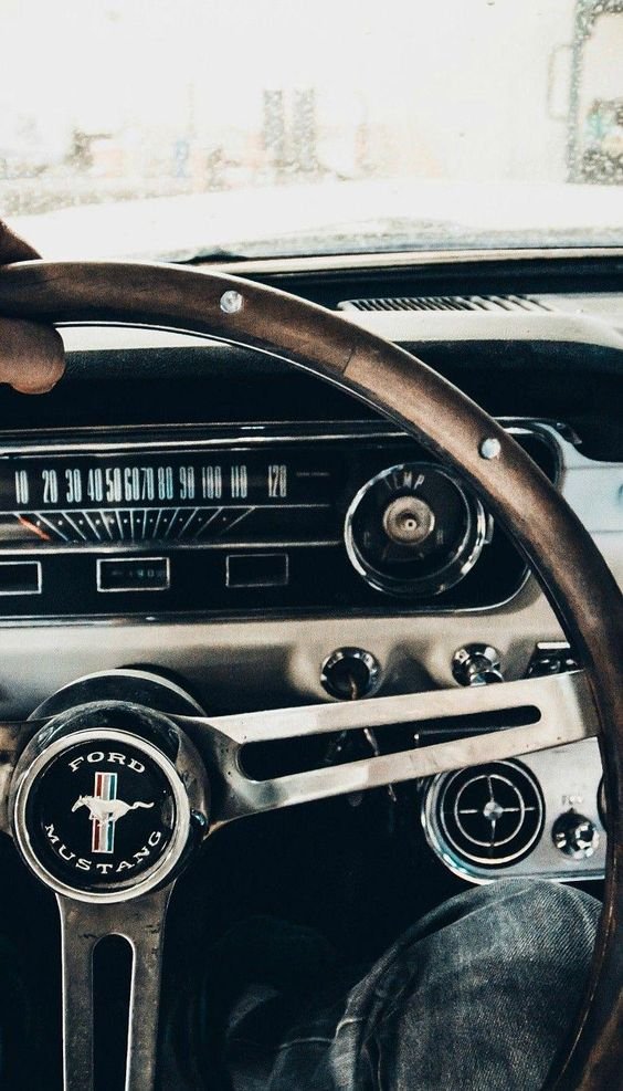 Retro car - fine picture