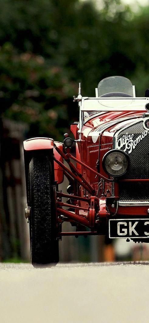 Retro car - attractive image