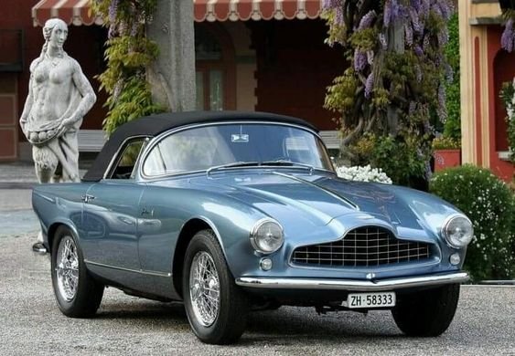 Retro car - super image