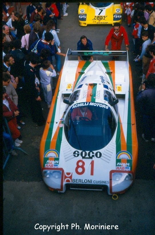 Sports automobile - irresistible picture